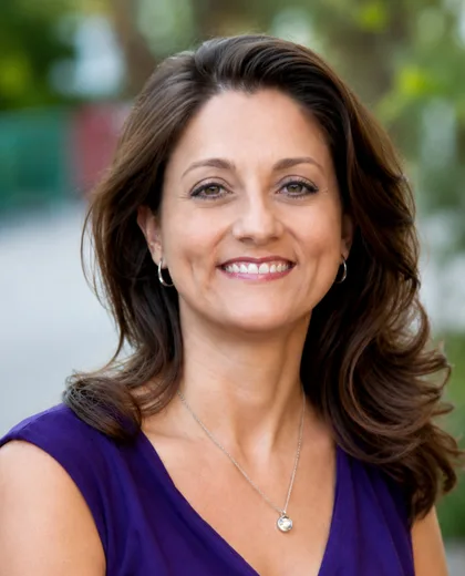 Roxanne Pirooz